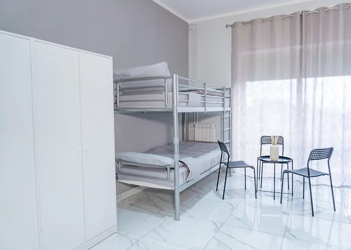 Hostel Partenope Naples