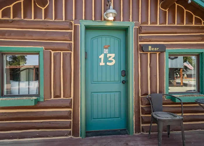 The Bucking Moose Hotel West Yellowstone
