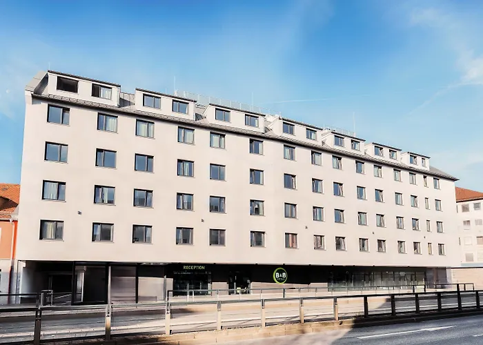 B&B Hotel Nuernberg-Plaerrer
