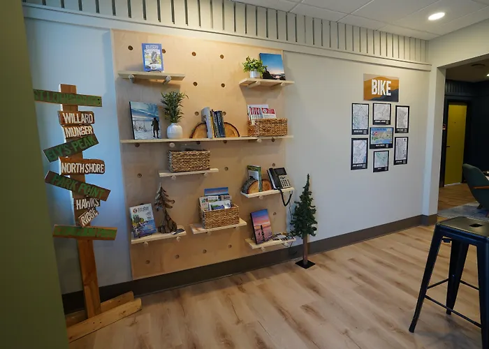 Zenith Basecamp Hostel Duluth