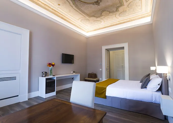 Foro Carolino S&B Bed & Breakfast Naples