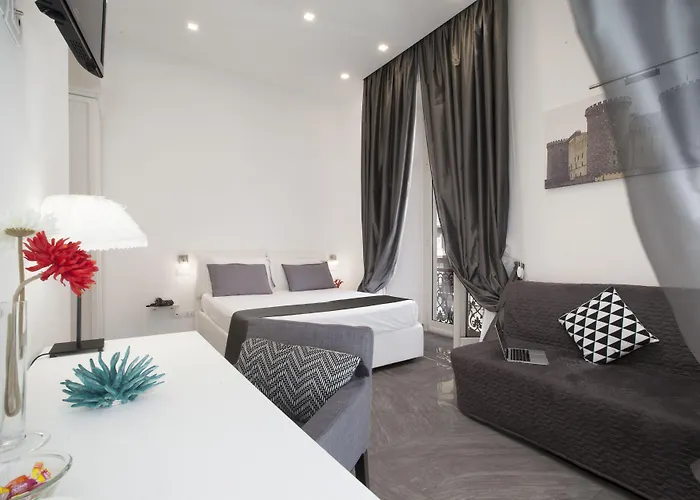 Suite Dei Catalani Naples