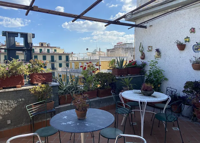 Up Hotel Naples