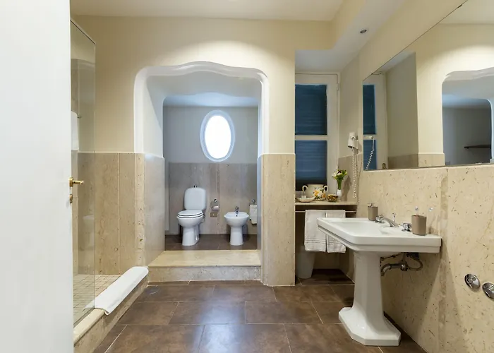 Il Ventre Di Napoli " Costantinopoli" Hotel