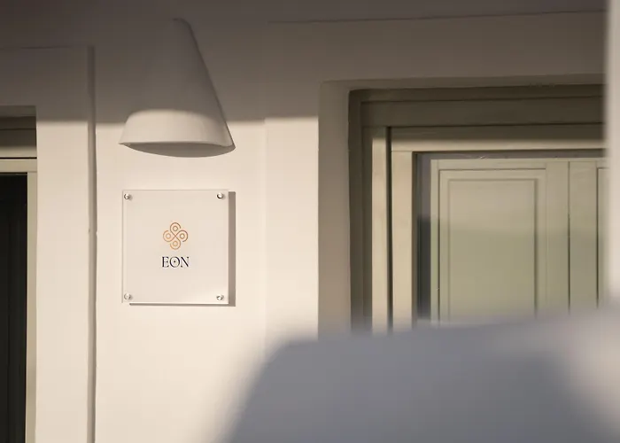 Cabana 112 Cliff Suites Fira 