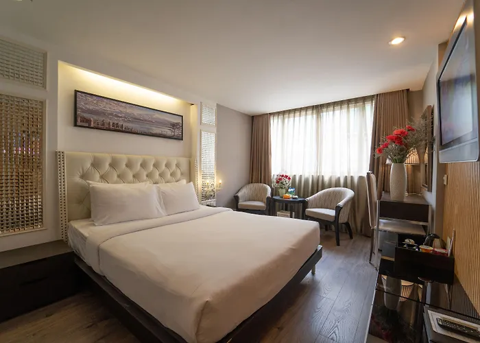 The White Hotel 8A Thai Van Lung Ho Chi Minh City