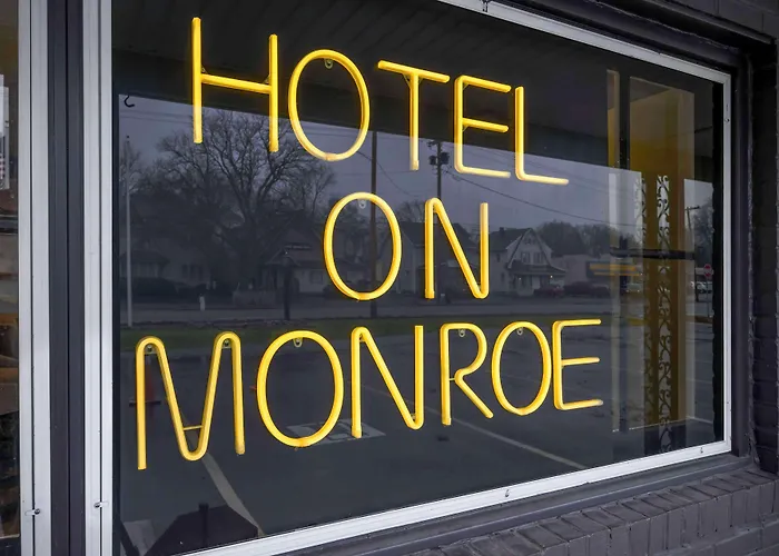 Hotel On Monroe Rochester