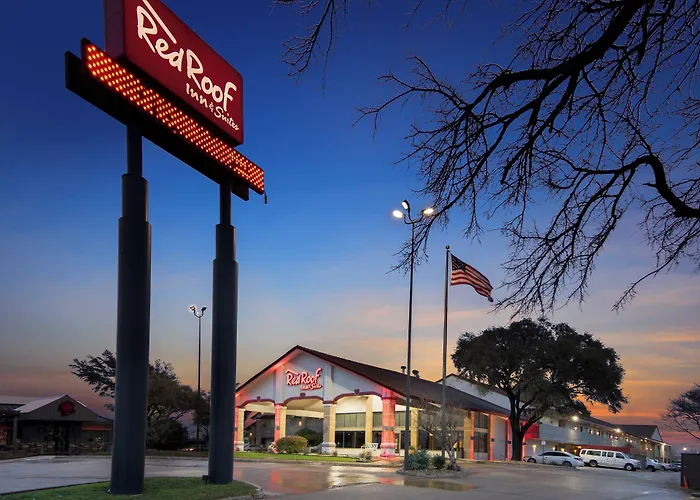 Red Roof Inn & Suites Irving - Dfw Airport South