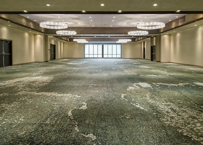 Edgewater Missoula, Tapestry Collection By Hilton Hotel