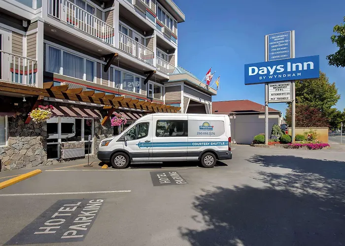 Days Inn By Wyndham Victoria Airport Sidney