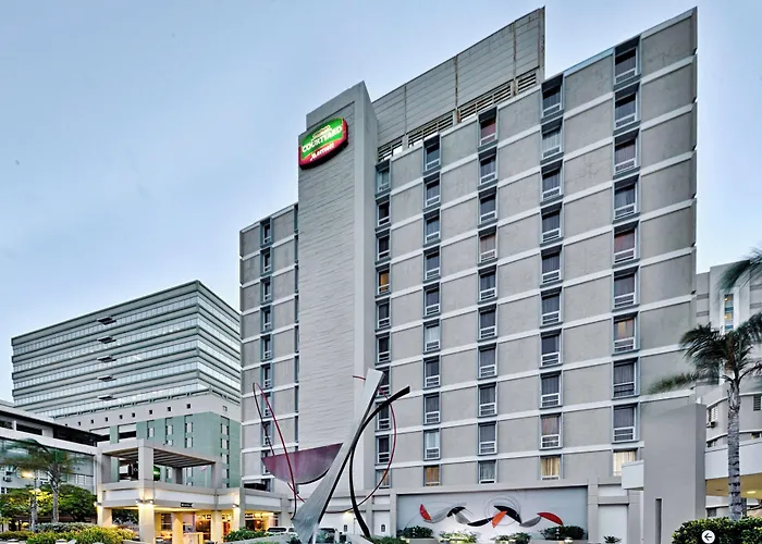 Courtyard By Marriott San Juan Miramar Hotel