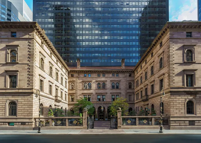 Lotte New York Palace