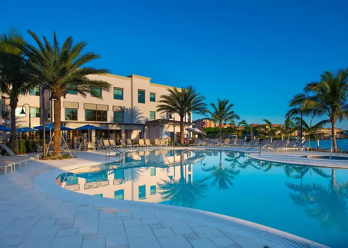 Hyatt House Naples 5Th Avenue Hotel
