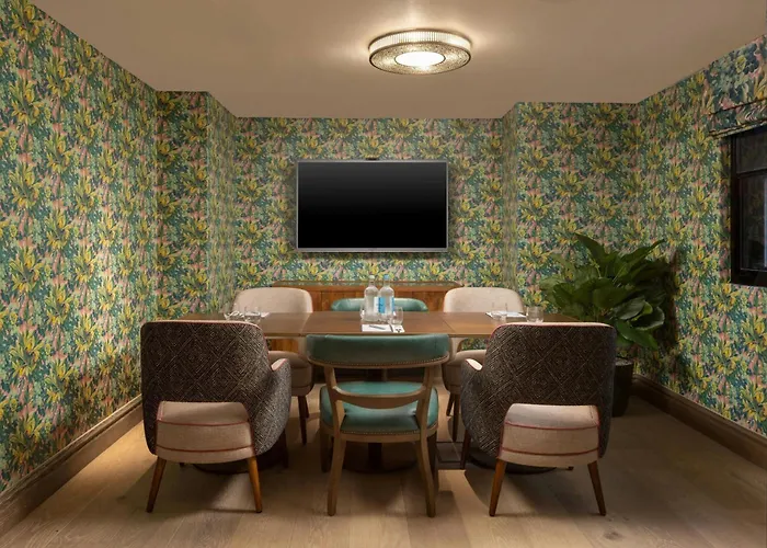 Hyde & Seek, London Hyde Park, A Tribute Portfolio Hotel