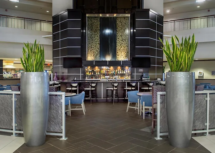 Embassy Suites By Hilton St Louis Airport Bridgeton