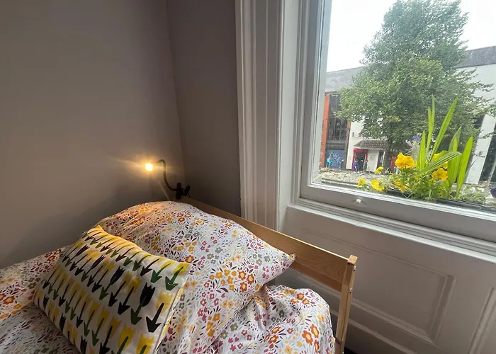 Botanic Avenue Hostel Less Than A Mile From The City Centre Belfast