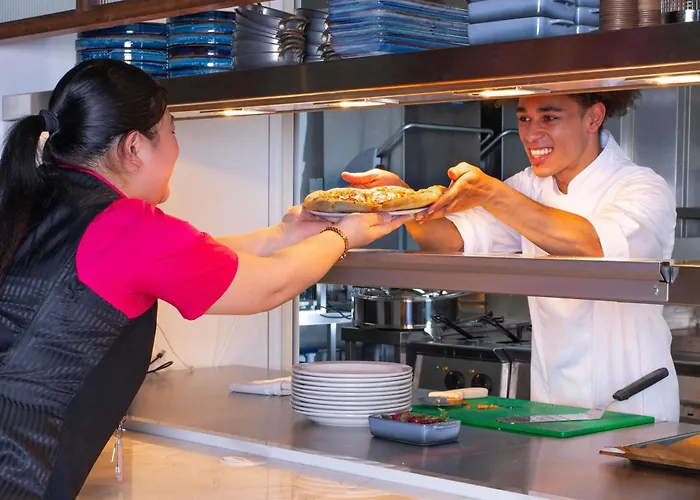 Ibis Styles London Gatwick Airport Hotel Crawley 