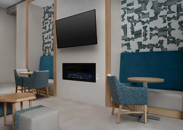 Holiday Inn Express Pensacola Downtown By Ihg