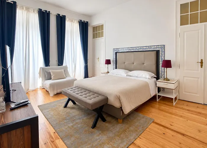Casa Saudade Faro - Elegant Rooms