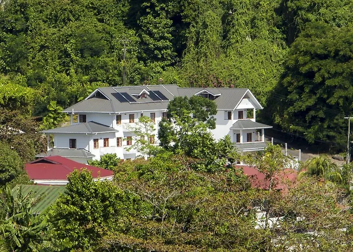 Hilltop Boutique Hotel Victoria