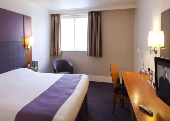 Premier Inn Manchester West Didsbury