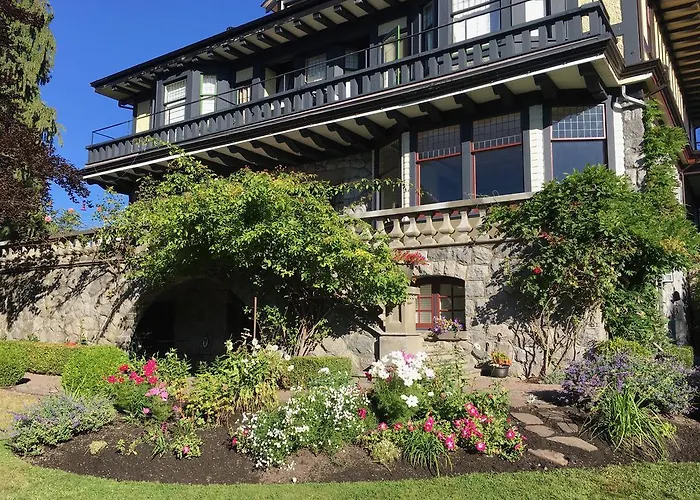 Prior Castle Inn Victoria