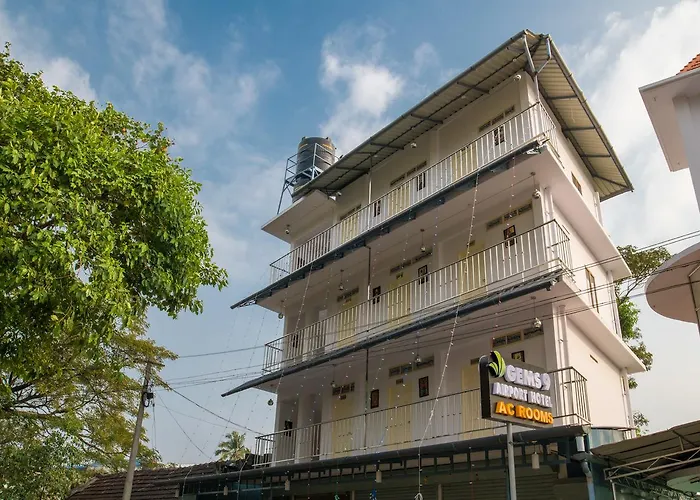 Gems 9 Airport Hotel Nedumbassery