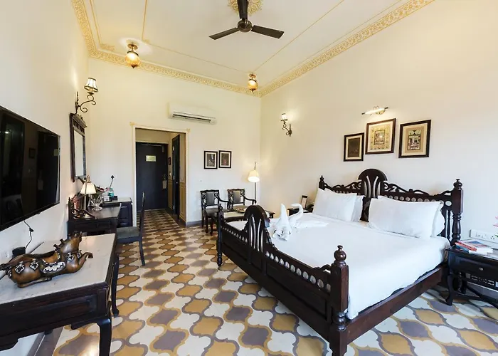 Grand Uniara A Heritage Hotel Jaipur