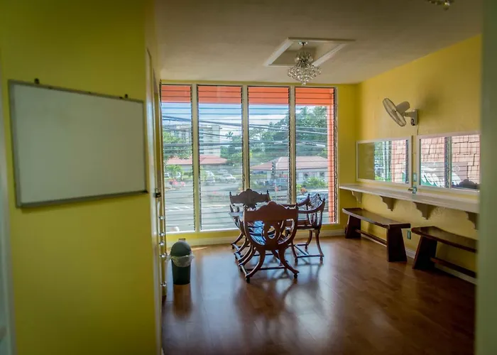 The Big Island Hostel Hilo
