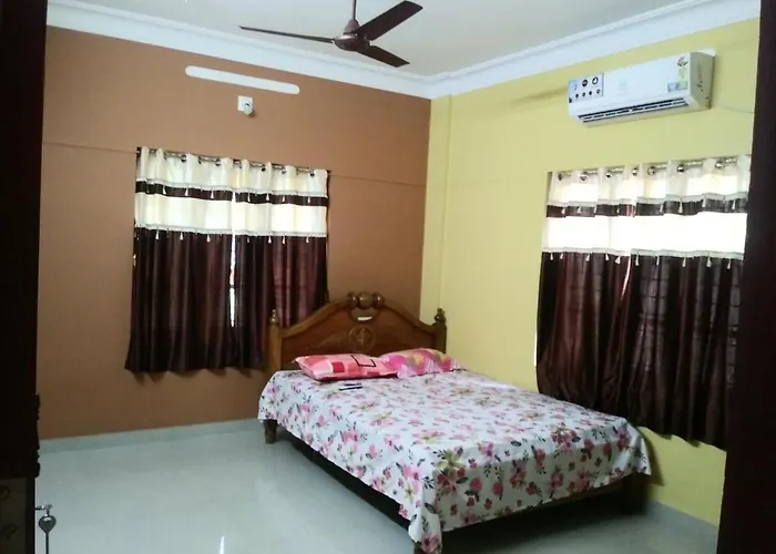 Sowparnika N.V Nagar Peroorkada Villa Thiruvananthapuram