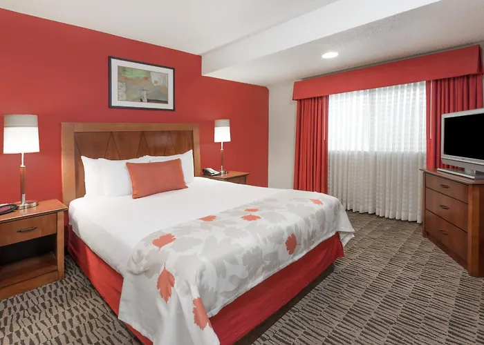 Value Suites Extended Stay - St Louis Maryland Heights