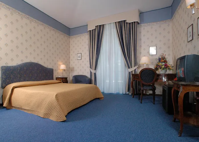 Hotel Nuovo Rebecchino Naples