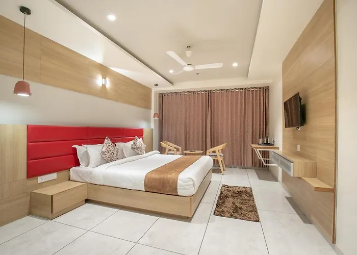 Hotel Silvera Grand Ahmedabad