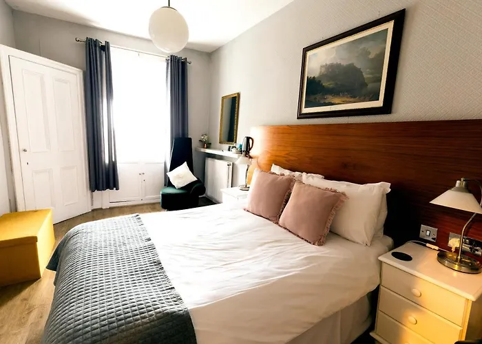 Edinburgh Townhouse Hotel